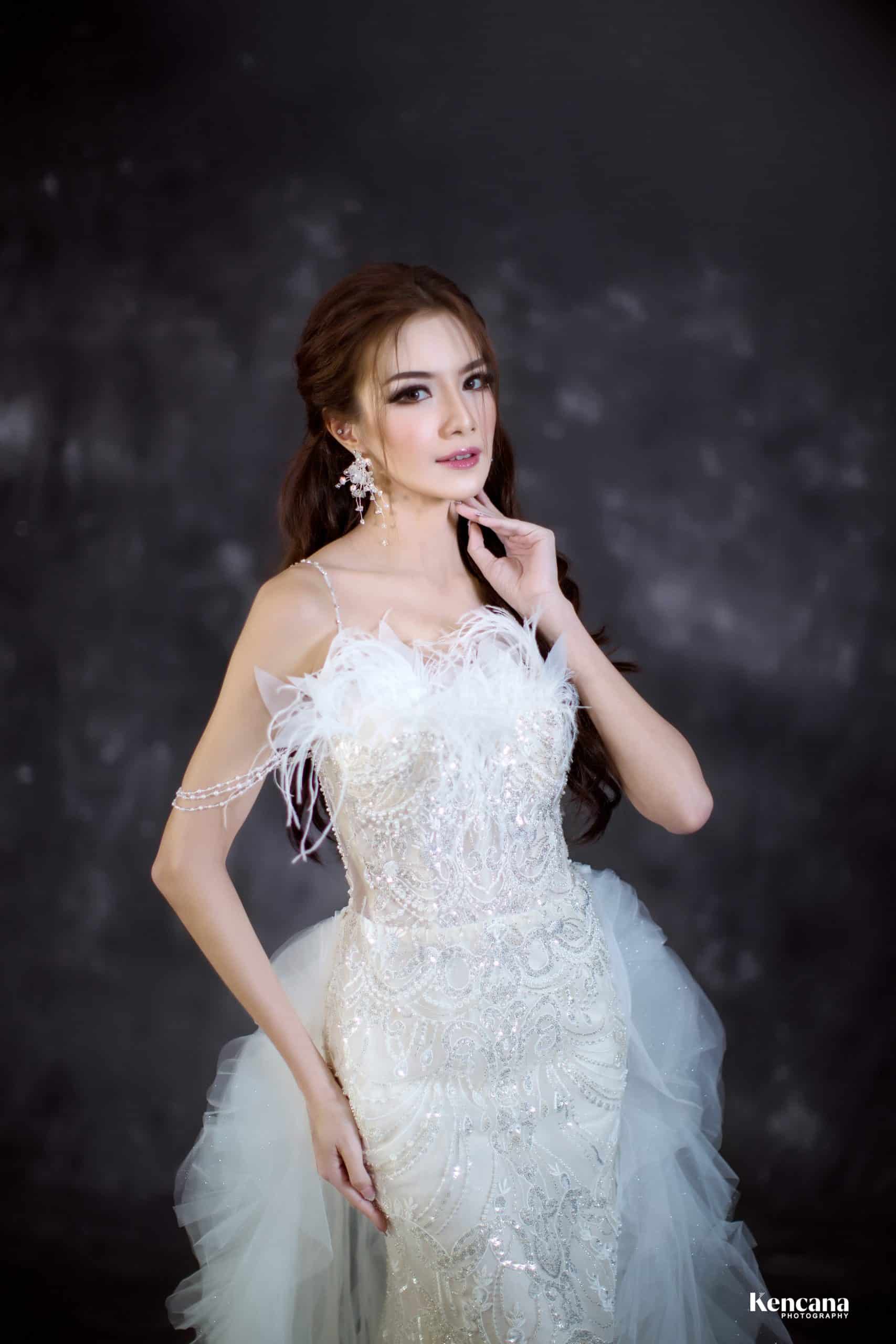 Detail Gaun Pengantin